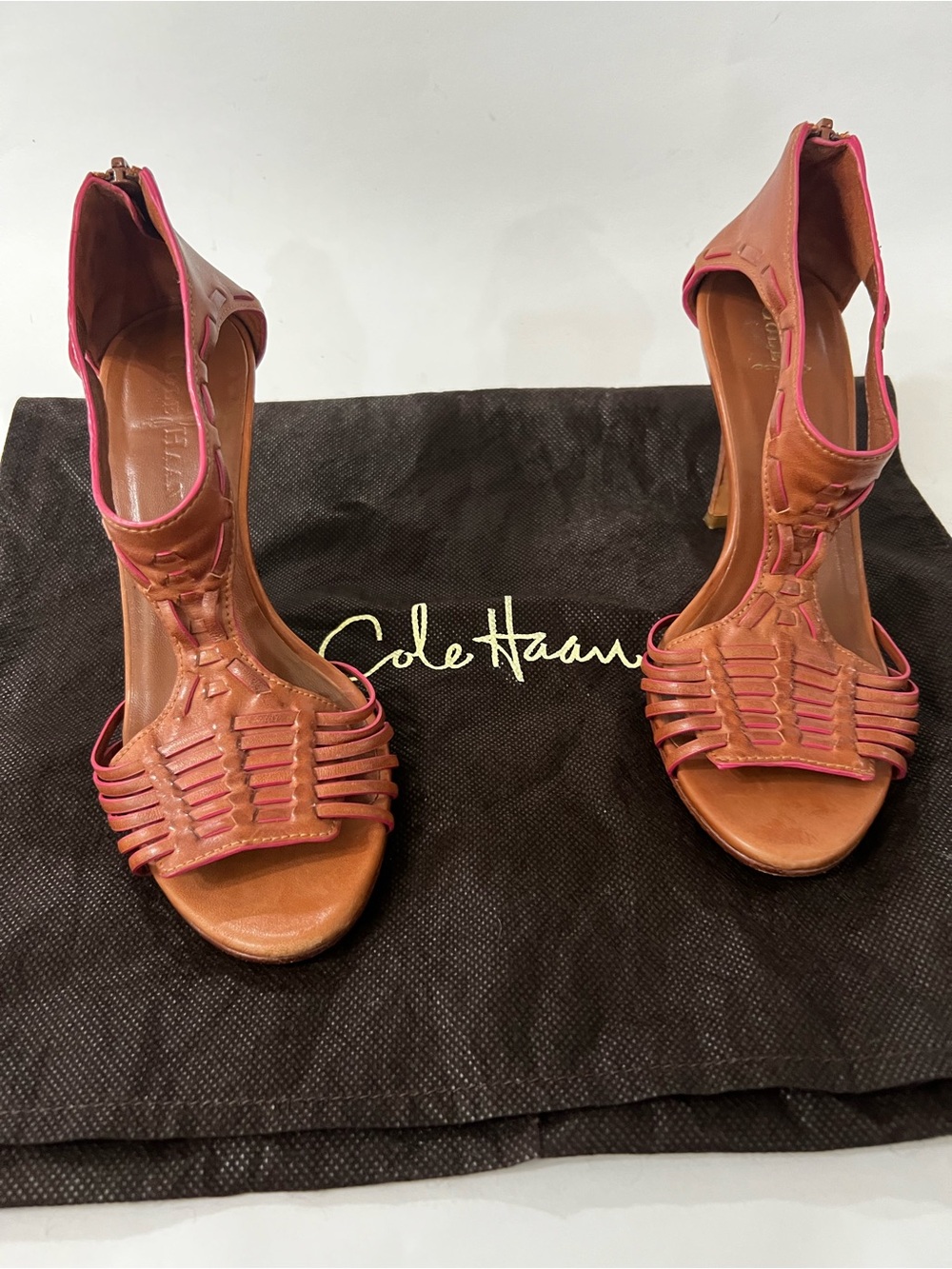 Cole Haan Brown Leather Huarache Heels Sandals Pink Trim Open Toe Heels Size 6.5 - Picture 2 of 9